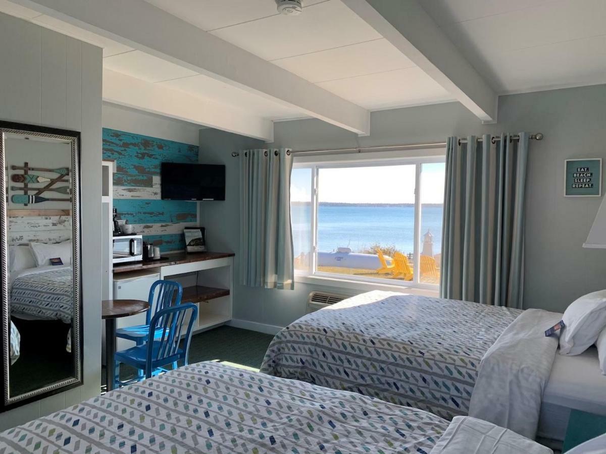 Beachfront Inn Baileys Harbor Exterior foto